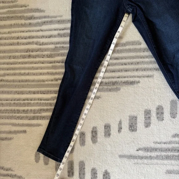 NWT Joe’s Paola High Rise Skinny Ankle Jeans - Picture 7 of 10